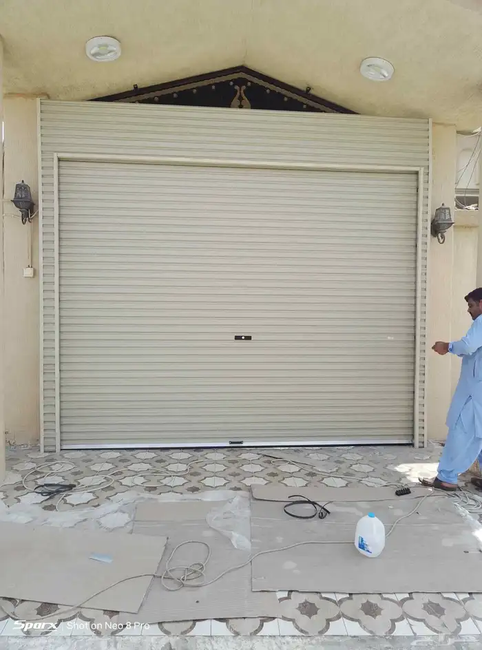 باب سحاب رول اتيوماتيك كيراج و صيانة البواب جديد 9