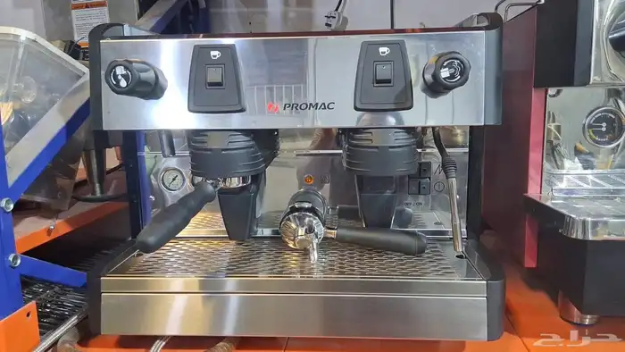 مكينة قهوه 2 جروب PROMAC ايطالي شبه جديد 0