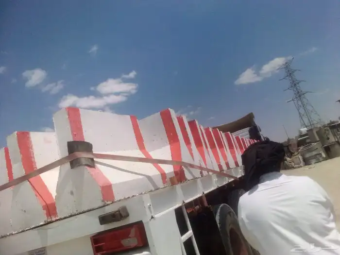 جميع انواع حواجز الخرسانيه الموقع خميس مشيط 5