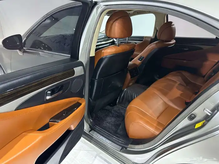 لكزس LS460 فل كامل 2014 13