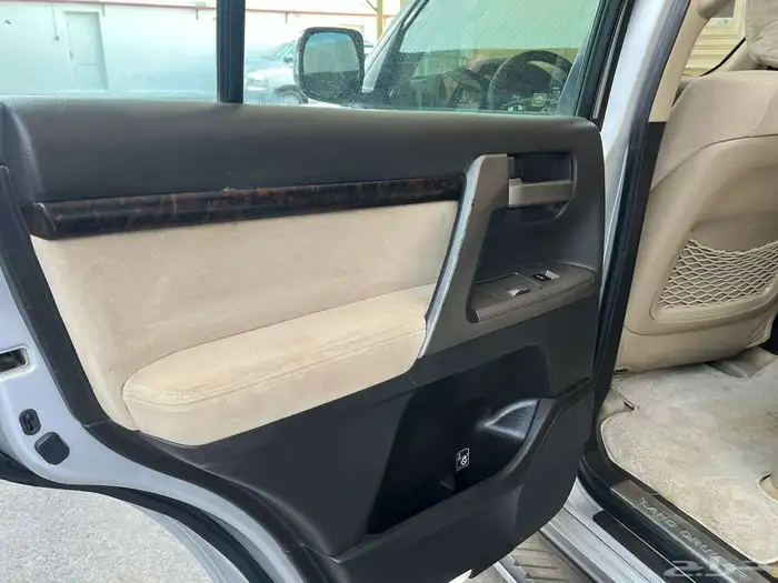 تويوتا لاندكروزر 2009 6