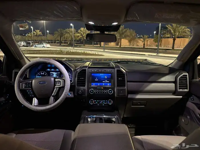 فورد اكسبديشن XLT وكاله مالك اول 2020 ماشاءالله نظيييف 4