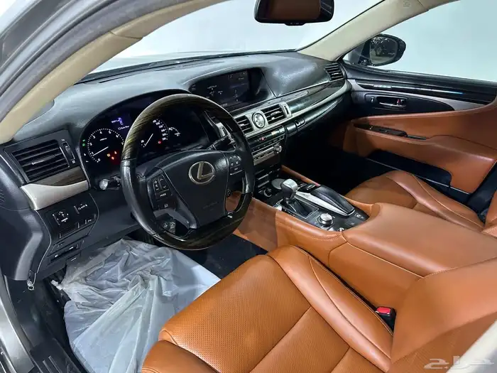 لكزس LS460 فل كامل 2014 15