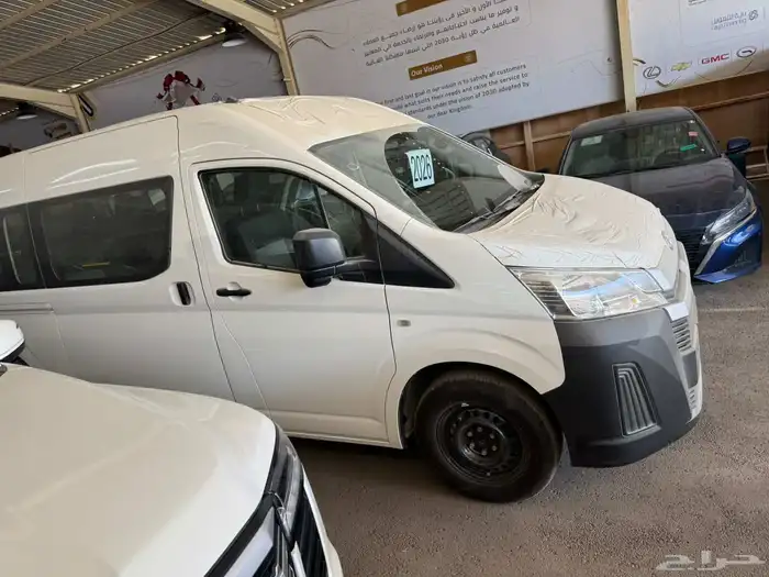 تويوتا هايس 13 راكب سقف مرتفع ديزل قير عادي 2026 لوحات 1