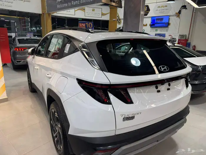 هيونداي توسان كمفورت 1600 سي سي 2025 جميع الألوان 11