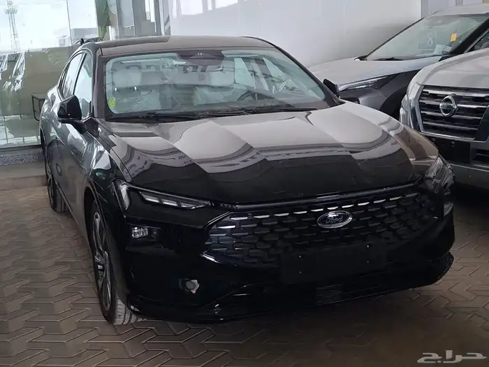 فورد توريس ترند تيتانيوم 2026 اسود 3