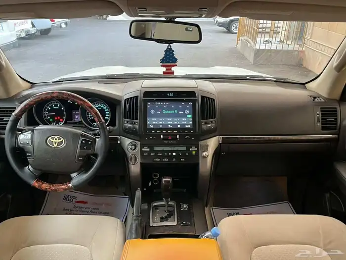 تويوتا لاندكروزر 2009 11