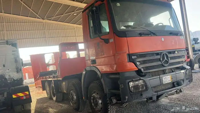 شاحنة مرسيدس اكتروس 2006 0