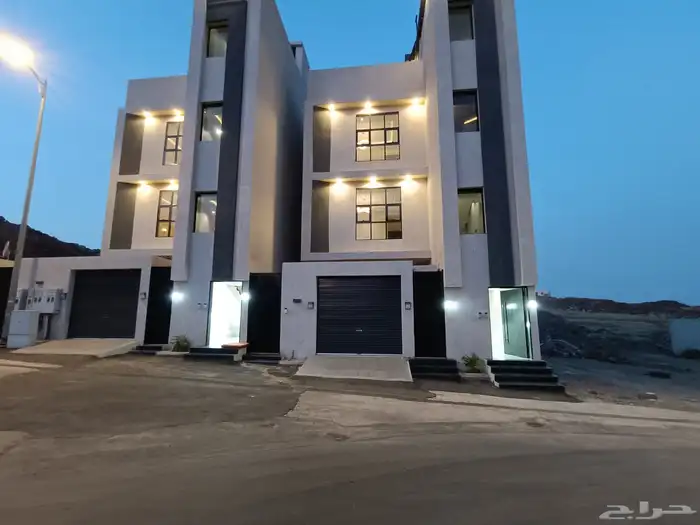 للبيع شقه علويه ابها المحاله بجوار حديقة المليون 0