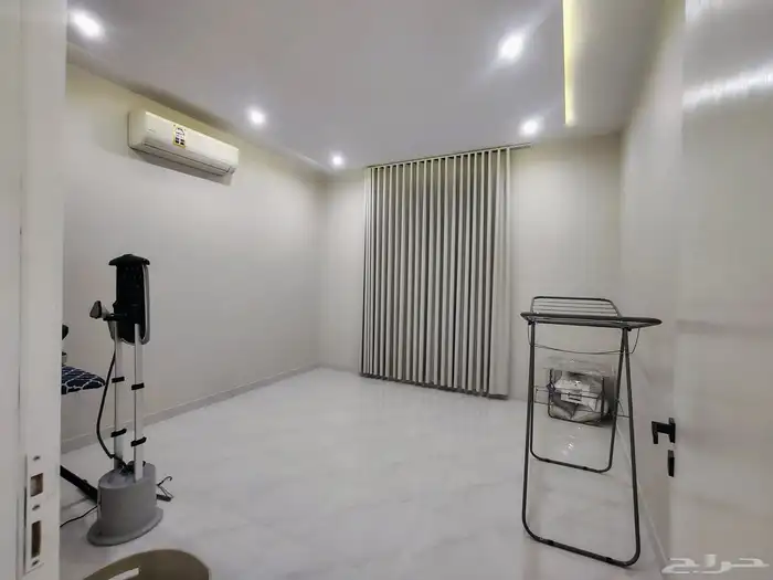 فيلا راقيه للبيع زاوية بالمهديه مساحه 276 متر السعرمليون 800 9