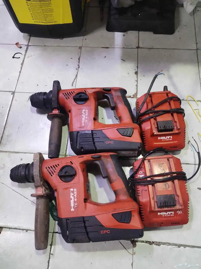 اللبيع صاروخين ودريلين من شركة هلتي من شركة مكيتا 0