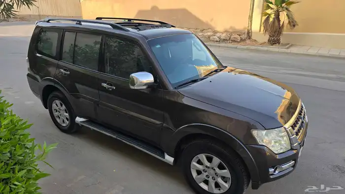 ميتسوبيشي باجيرو فل نظيفة جدا  2018 17