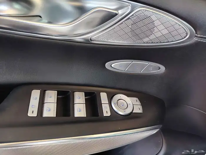 جينسس 2023 GV70 ديزل 25