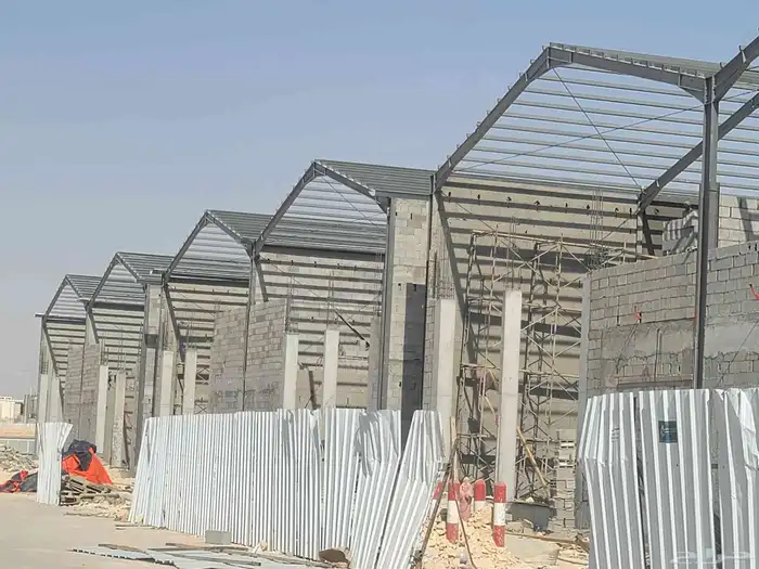 مقاول مستودعات وهناجر وسندويش بنل ومظلات وسواتر 3