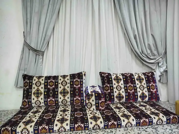 ستاير خياط كنب مجلس عربيه جلسه تنجيد كل شيء ترتيب سببي 1