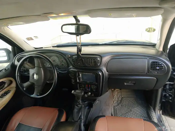 السلام عليكم شباب السيارة مافيها شي ابدا البيع 8 الف سعرها 5