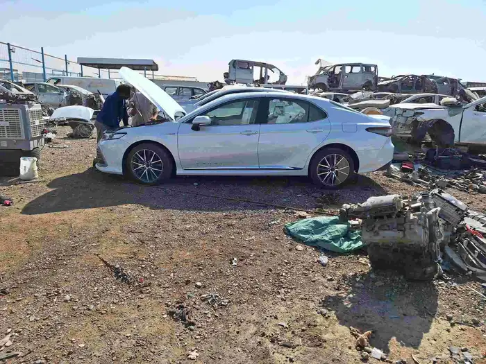 تشليح الحاير قطع غيار كامري من مديل 2018الى2025 9