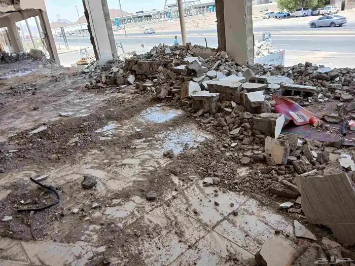 معلم تلييس وبنا وجميع انواع التكسير ورفع المخلفات 3