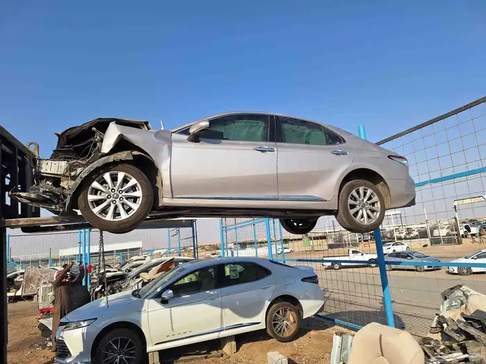 تشليح الحاير قطع غيار كامري من مديل 2018الى2025 3