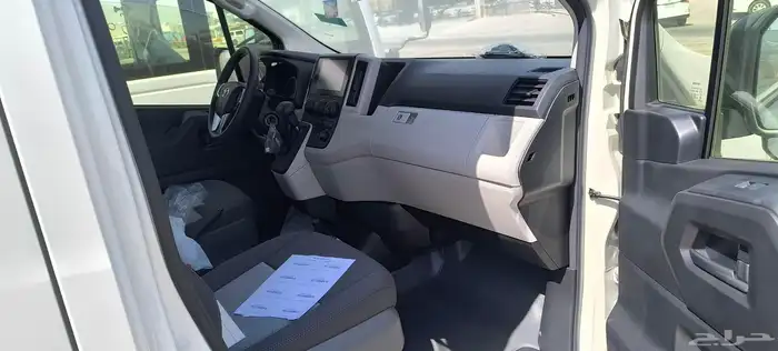 Toyota hiace passenger diesel manual 2026 6