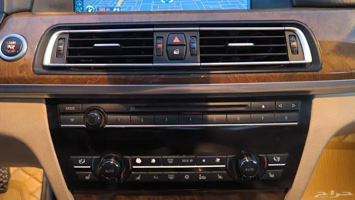 بي ام دبليو LI740فل كامل موديل 2009 16