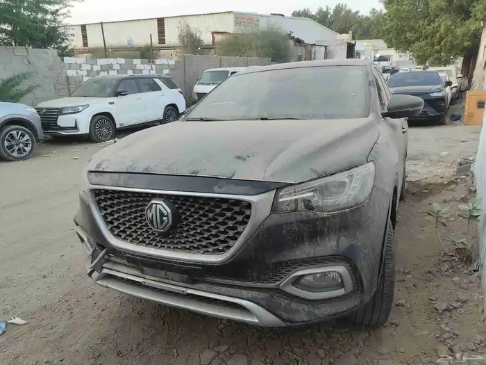 قطع غيار MG HS تشليح 3