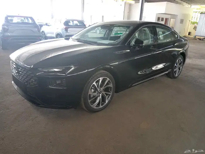 فورد تورس تيتانيوم موديل 2026 الوان مختلفه 1