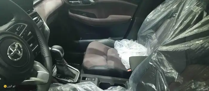 تويوتا اوربان كروزر فل كامل او ستاندر 2026 4