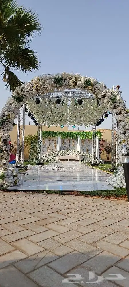 تنظيم حفلات وفتتحات تاجير شاشات مسارح خسب استيج المنيوم شرا 4