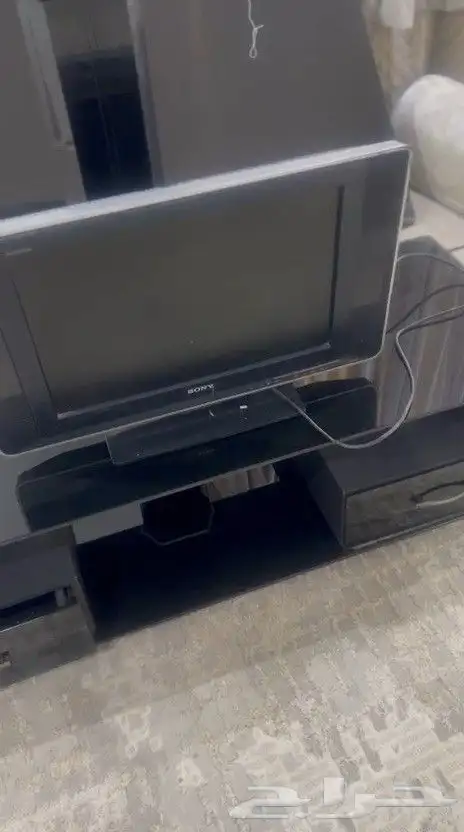 عفش اثاث مستعمل نظيف للبيع تلفزيون كنب سجاد كراسي 0