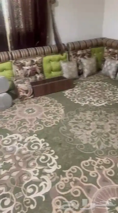 عفش اثاث مستعمل نظيف للبيع تلفزيون كنب سجاد كراسي 4