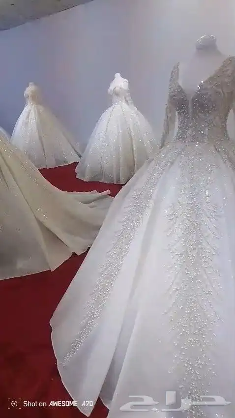 محل فساتين للبيع 0