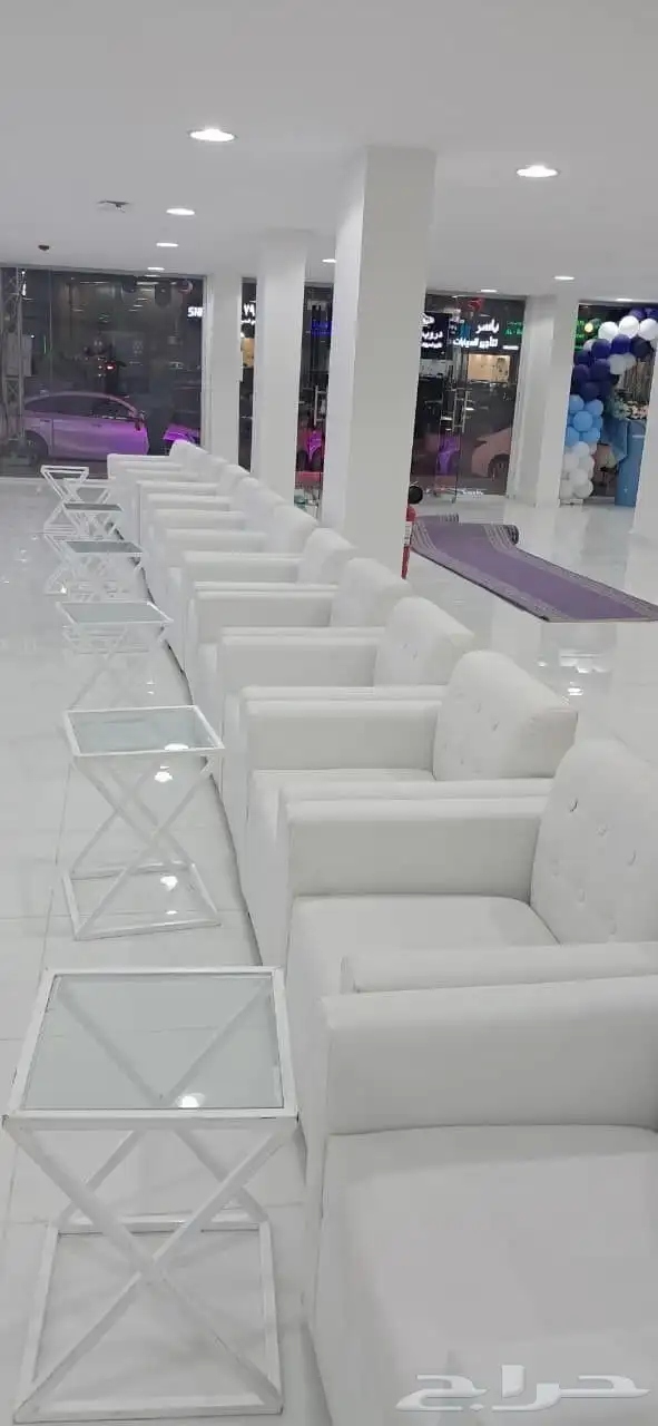 تاجير كنب كراسي مكتبيه طاولات مكتبيه طاولات استقبال 6