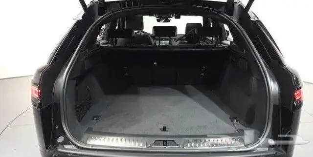 رينج روفر فيلار 19