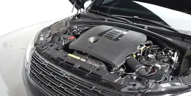 رينج روفر فيلار 5