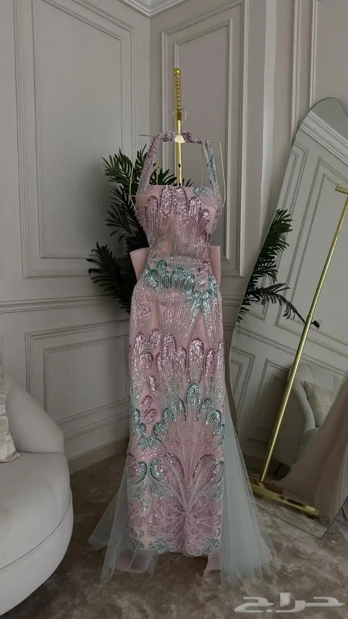 فساتين مناسبات حديثه وراقية خامات فخمه ومريحه في اللبس نشحن 48