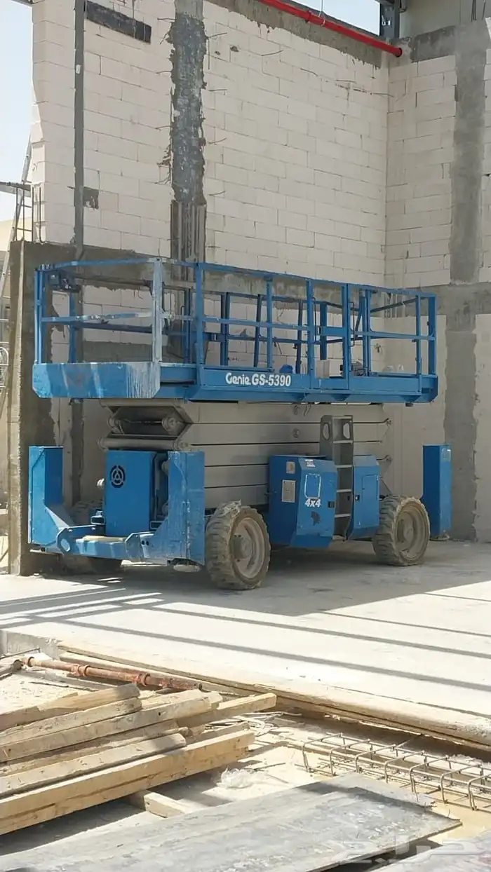 إيجار مان لفت سيزر لفت رافعة شوكية بوم تراك كرينات بركلين 5