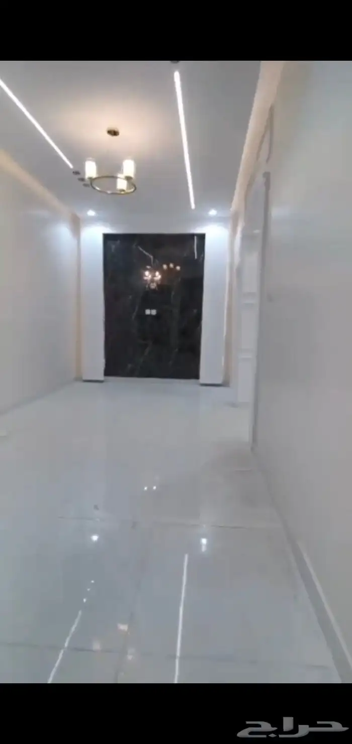 للبيع بيت دور واحد وسط تربة 4