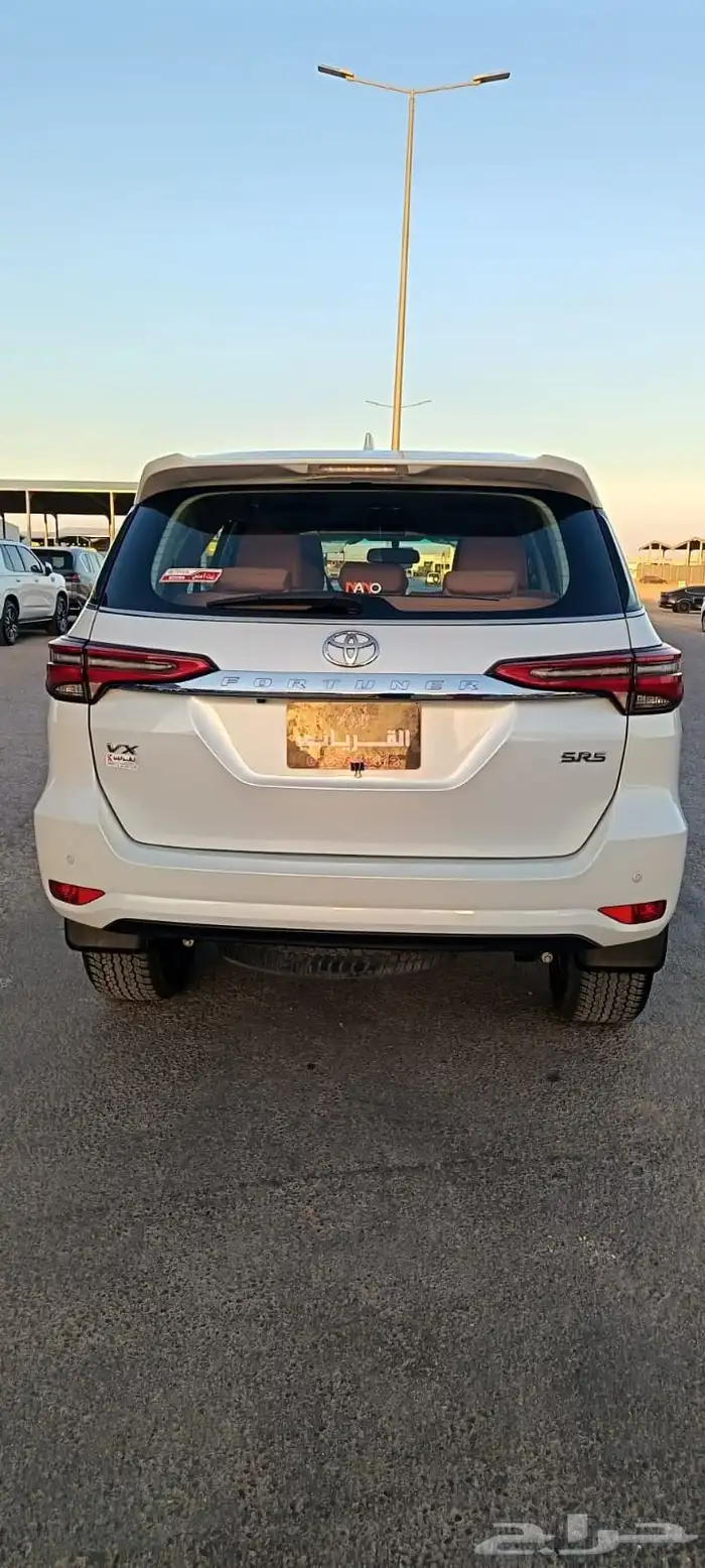تويوتا فورتشنر موديل 2023عداد52الف مكينة 2.800 1