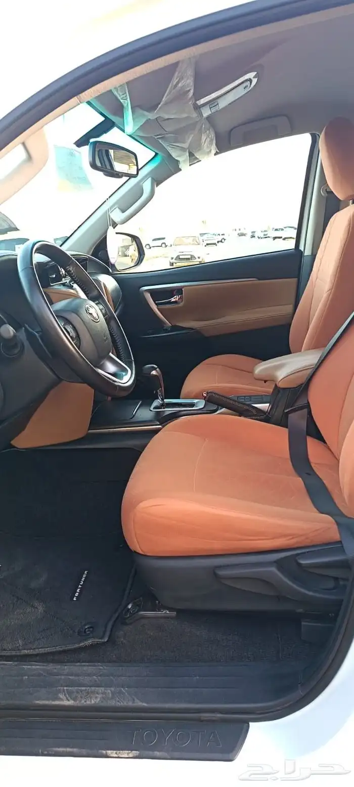 تويوتا فورتشنر موديل 2023عداد52الف مكينة 2.800 7