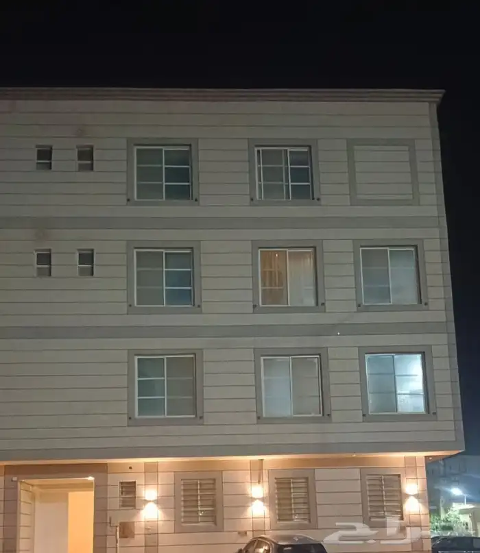 شقة علوية دورين للبيع في طويق 0