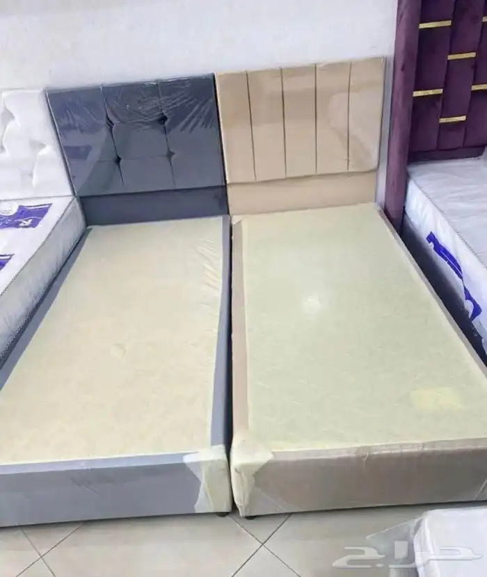 مراتب سراير و ديكورات بسعر ممتاز تواصل معي واتساب او اتصل 1