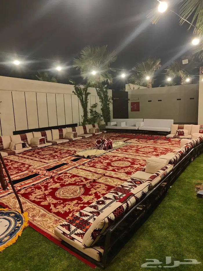 عندنا كراسي وطاولات قهوجين وصبابين 6