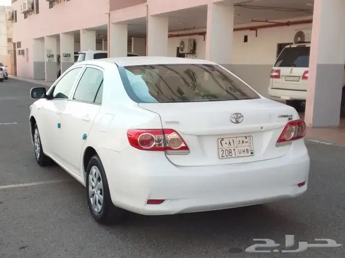 تويوتا كورولا 2013 9