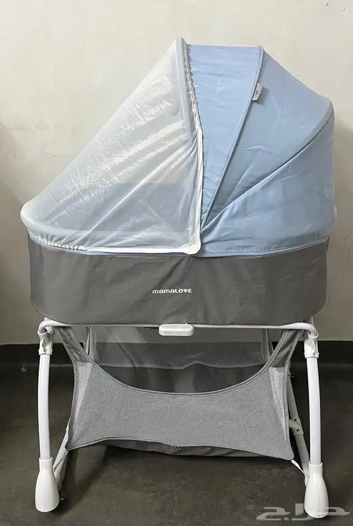 سرير اطفال شبه جديد 0