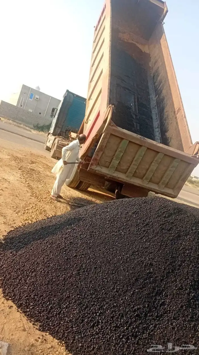 التوريد جميع المواد البناء داخل جازان وابوعريش عدسيه وبطحاء 0