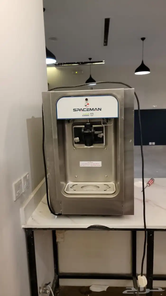 مكينة الايسكريم من مؤسسة النهدي التجارية 1