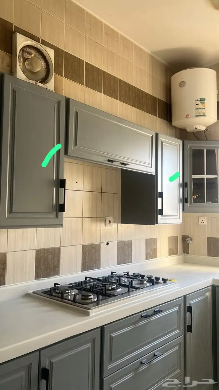 AlNujoom Store specializes in kitchens and bedrooms offering 9