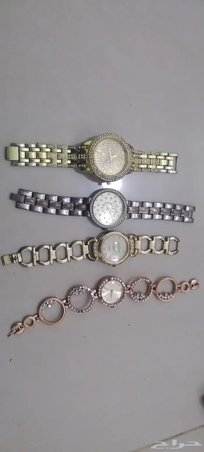 ساعات نسائية 0