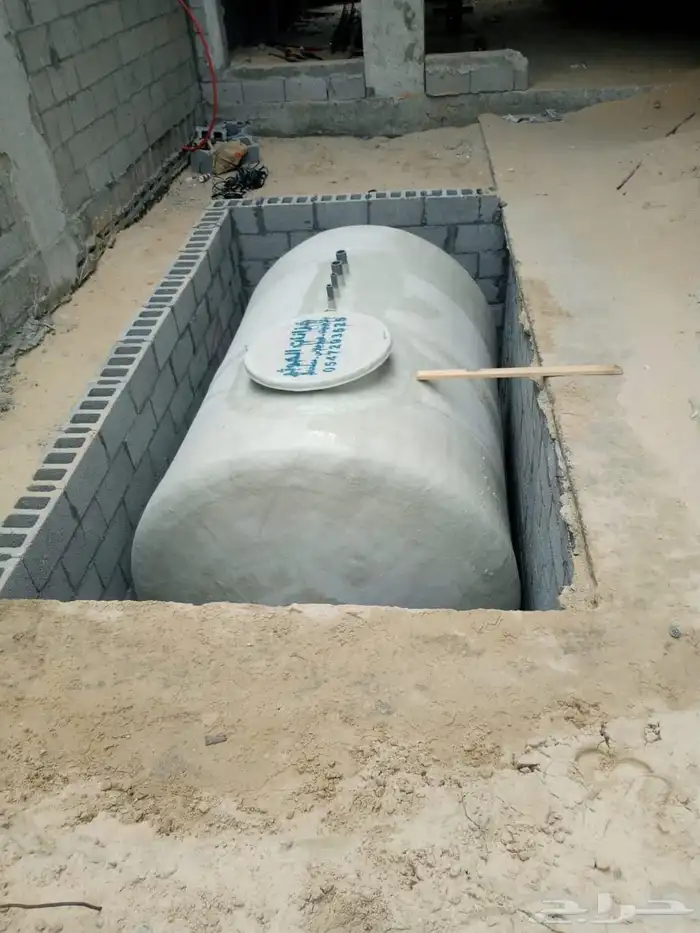 خزانات الفايبر جلاس الدفان وخزانات البلاستيك البولي ايثيلين 4